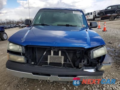 Piąte zdjęcie samochodu w środku: 2003 CHEVROLET SILVERADO K1500 VIN:1GCEK19V93Z139919 - miniatura