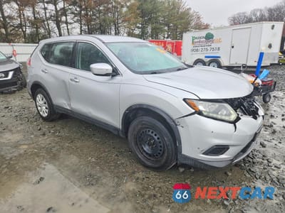 Czwarte zdjęcie samochodu z boku: 2015 NISSAN ROGUE S VIN:KNMAT2MV5FP531143 - miniatura