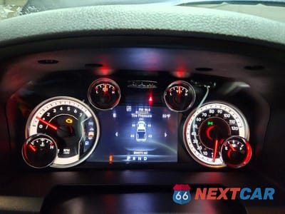 Zdjęcie 9 z 12 samochodu: 2014 RAM 1500 SLT VIN:1C6RR7TT7ES370733 - miniatura