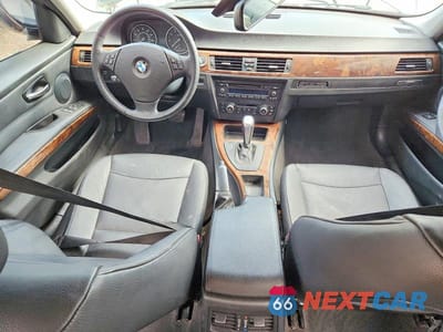 Zdjęcie 8 z 12 samochodu: 2010 BMW 328 I VIN:WBAPH7G53ANM49885 - miniatura