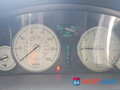 Zdjęcie 9 z 11 samochodu: 2005 CHRYSLER 300 TOURING VIN:2C3JA53G55H636489 - miniatura