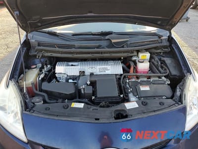 Zdjęcie 11 z 11 samochodu: 2015 TOYOTA PRIUS TWO VIN:JTDKN3DU1F0458454 - miniatura