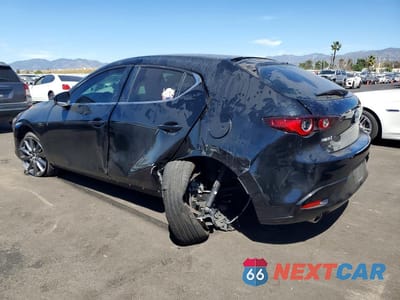 Drugie zdjęcie samochodu z przodu: 2023 MAZDA 3 SELECT VIN:JM1BPAKM7P1607429 - miniatura