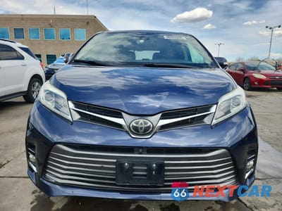 Piąte zdjęcie samochodu w środku: 2019 TOYOTA SIENNA LIMITED PREMIUM 7-PASSENGER VIN:5TDDZ3DC4KS216933 - miniatura
