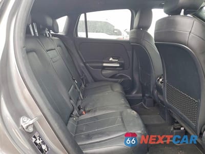 Zdjęcie 10 z 11 samochodu: 2021 MERCEDES-BENZ GLA 250 4MATIC VIN:W1N4N4HB4MJ117671 - miniatura