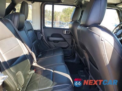 Zdjęcie 11 z 13 samochodu: 2018 JEEP WRANGLER UNLIMITED SAHARA VIN:1C4HJXEG6JW130524 - miniatura