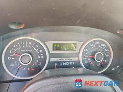 Zdjęcie 9 z 13 samochodu: 2006 FORD EXPEDITION EDDIE BAUER VIN:1FMPU17596LA24441 - miniatura