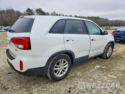 Trzecie zdjęcie samochodu z tyłu: 2014 KIA SORENTO LX VIN:5XYKT3A66EG468529 - miniatura