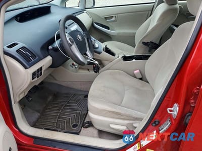 Zdjęcie 7 z 12 samochodu: 2011 TOYOTA PRIUS THREE VIN:JTDKN3DU9B0299371 - miniatura
