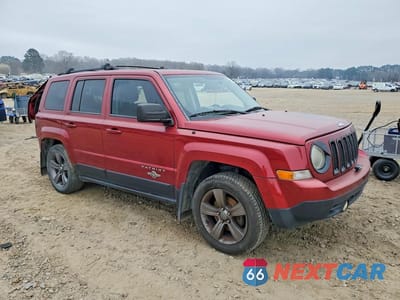 Czwarte zdjęcie samochodu z boku: 2014 JEEP PATRIOT LATITUDE VIN:1C4NJPFB4ED603845 - miniatura