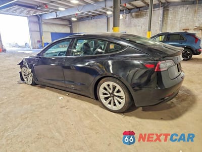 Drugie zdjęcie samochodu z przodu: 2023 TESLA MODEL 3 VIN:5YJ3E1EA3PF431062 - miniatura