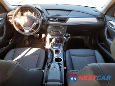 Zdjęcie 8 z 13 samochodu: 2015 BMW X1 SDRIVE28I VIN:WBAVM1C51FV498323 - miniatura