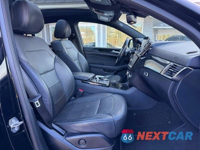 Piąte zdjęcie samochodu w środku: 2019 MERCEDES-BENZ GLE COUPE 43 AMG VIN:4JGED6EB8KA151684 - miniatura