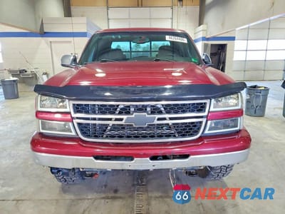 Piąte zdjęcie samochodu w środku: 2007 CHEVROLET SILVERADO K1500 CLASSIC CREW CAB VIN:2GCEK13Z371164826 - miniatura