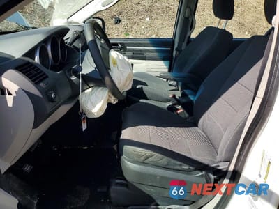 Zdjęcie 7 z 12 samochodu: 2009 DODGE GRAND CARAVAN SE VIN:2D8HN44E29R652172 - miniatura