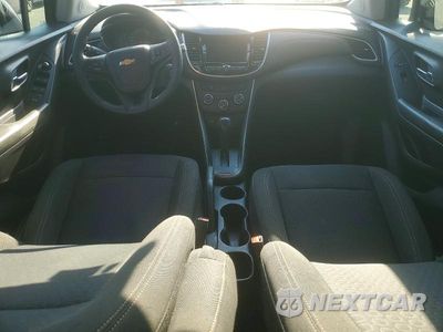 Zdjęcie 8 z 12 samochodu: 2022 CHEVROLET TRAX LS VIN:KL7CJKSM2NB527410 - miniatura