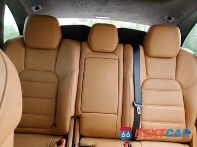 Zdjęcie 10 z 13 samochodu: 2016 PORSCHE CAYENNE TURBO VIN:WP1AC2A27GLA88558 - miniatura