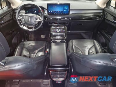 Zdjęcie 8 z 12 samochodu: 2023 LINCOLN NAUTILUS RESERVE VIN:2LMPJ8KP6PBL06830 - miniatura