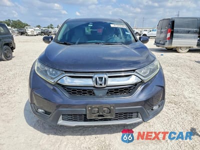 Piąte zdjęcie samochodu w środku: 2018 HONDA CR-V EX VIN:7FARW1H57JE014755 - miniatura