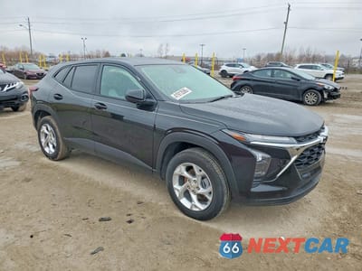 Czwarte zdjęcie samochodu z boku: 2025 CHEVROLET TRAX LS VIN:KL77LFEP2SC344264 - miniatura