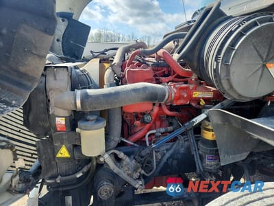 Zdjęcie 7 z 10 samochodu: 2016 INTERNATIONAL PROSTAR VIN:3HSDJAPR9GN153641 - miniatura