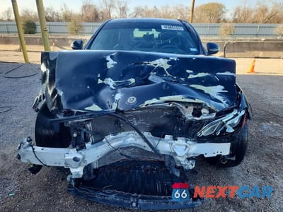 Piąte zdjęcie samochodu w środku: 2019 MERCEDES-BENZ E 300 VIN:WDDZF4JB5KA563450 - miniatura