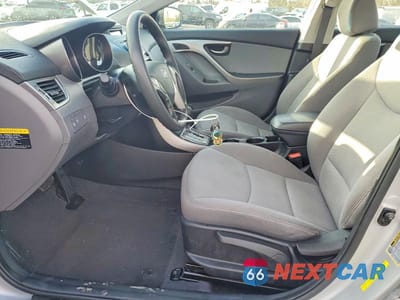 Zdjęcie 7 z 12 samochodu: 2013 HYUNDAI ELANTRA GLS VIN:5NPDH4AEXDH379237 - miniatura