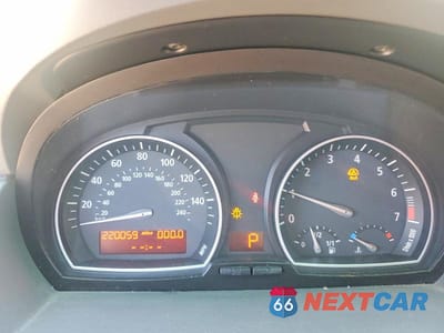 Zdjęcie 9 z 11 samochodu: 2004 BMW X3 VIN:WBXPA934X4WC31821 - miniatura