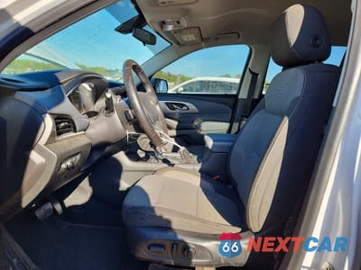 Zdjęcie 7 z 13 samochodu: 2019 CHEVROLET TRAVERSE LT VIN:1GNERGKW9KJ201731 - miniatura
