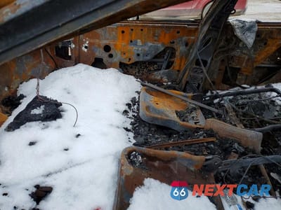 Zdjęcie 7 z 12 samochodu: 2006 PONTIAC GRAND PRIX VIN:2G2WP552961154558 - miniatura