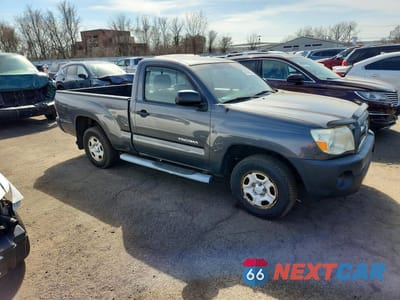 Czwarte zdjęcie samochodu z boku: 2010 TOYOTA TACOMA BASE VIN:5TENX4CN3AZ685354 - miniatura