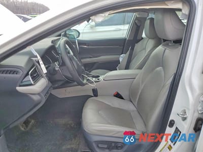 Zdjęcie 7 z 11 samochodu: 2021 TOYOTA CAMRY HYBRID XSE VIN:4T1K31AK7MU568830 - miniatura