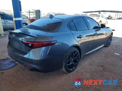 Trzecie zdjęcie samochodu z tyłu: 2021 ALFA ROMEO GIULIA SPORT VIN:ZARFAMAN5M7647229 - miniatura