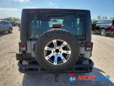 Zdjęcie 6 z 12 samochodu: 2015 JEEP WRANGLER SPORT VIN:1C4GJWAG1FL663207 - miniatura