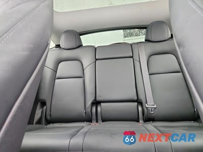 Zdjęcie 10 z 13 samochodu: 2024 TESLA MODEL Y VIN:7SAYGDEE5RA329415 - miniatura