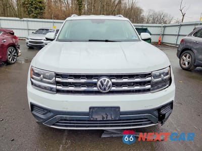 Piąte zdjęcie samochodu w środku: 2019 VOLKSWAGEN ATLAS S VIN:1V2GR2CA4KC566182 - miniatura