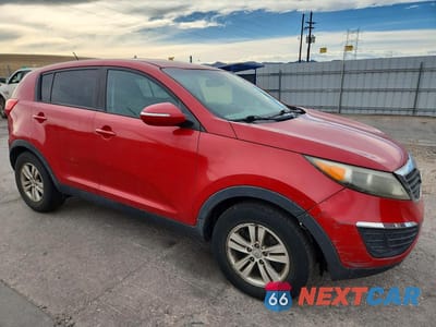 Czwarte zdjęcie samochodu z boku: 2011 KIA SPORTAGE LX VIN:KNDPB3A22B7084195 - miniatura
