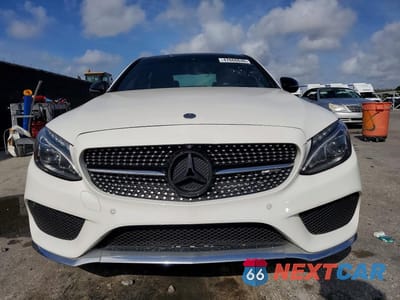 Piąte zdjęcie samochodu w środku: 2018 MERCEDES-BENZ C 43 4MATIC AMG VIN:55SWF6EB6JU261947 - miniatura