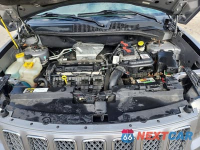 Zdjęcie 12 z 13 samochodu: 2016 JEEP COMPASS LATITUDE VIN:1C4NJCEA8GD620006 - miniatura