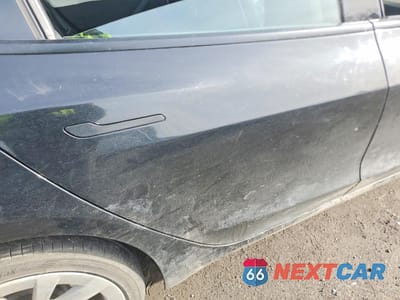 Zdjęcie 10 z 12 samochodu: 2023 TESLA MODEL 3 VIN:5YJ3E1EAXPF434976 - miniatura