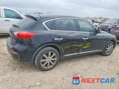 Trzecie zdjęcie samochodu z tyłu: 2016 INFINITI QX50 BASE VIN:JN1BJ0RP0GM233226 - miniatura