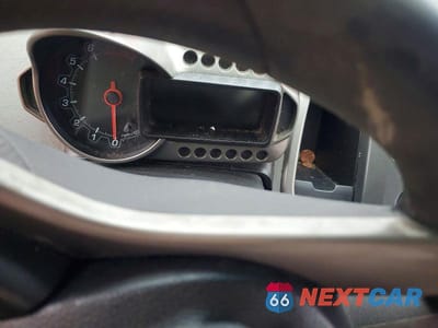 Zdjęcie 9 z 11 samochodu: 2012 CHEVROLET SONIC LT VIN:1G1JC6SH0C4221329 - miniatura