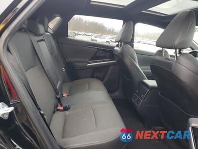 Zdjęcie 11 z 13 samochodu: 2023 TOYOTA BZ4X XLE VIN:JTMABACA1PA015295 - miniatura