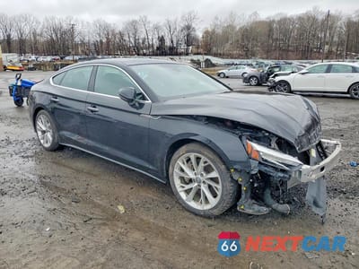 Czwarte zdjęcie samochodu z boku: 2020 AUDI A5 PREMIUM VIN:WAUANCF5XLA004515 - miniatura