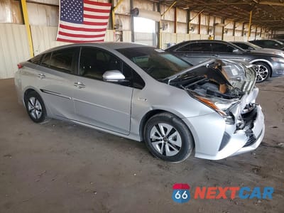 Czwarte zdjęcie samochodu z boku: 2017 TOYOTA PRIUS THREE VIN:JTDKARFU7H3538094 - miniatura