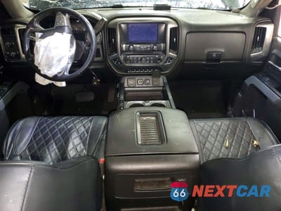 Zdjęcie 8 z 13 samochodu: 2018 CHEVROLET SILVERADO K1500 LTZ VIN:3GCUKSEJ5JG237413 - miniatura