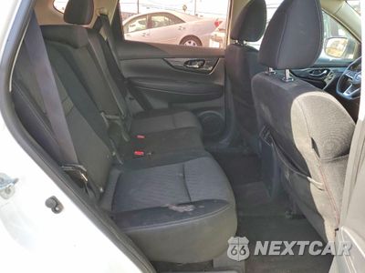 Zdjęcie 11 z 14 samochodu: 2017 NISSAN ROGUE S VIN:KNMAT2MT3HP570184 - miniatura