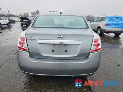 Zdjęcie 6 z 12 samochodu: 2010 NISSAN SENTRA 2.0 VIN:3N1AB6AP7AL641019 - miniatura