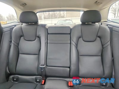 Zdjęcie 10 z 12 samochodu: 2018 VOLVO XC60 T6 MOMENTUM VIN:YV4A22RK3J1012408 - miniatura