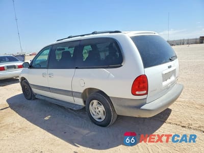 Drugie zdjęcie samochodu z przodu: 2000 DODGE GRAND CARAVAN SE VIN:1B4GP44GXYB799758 - miniatura